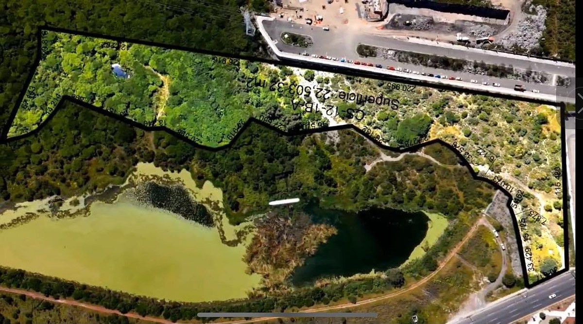 Terreno Comercial 22,503 m² · Centro Sur Querétaro · Frente Hospital Ángeles, foto 1 de 5