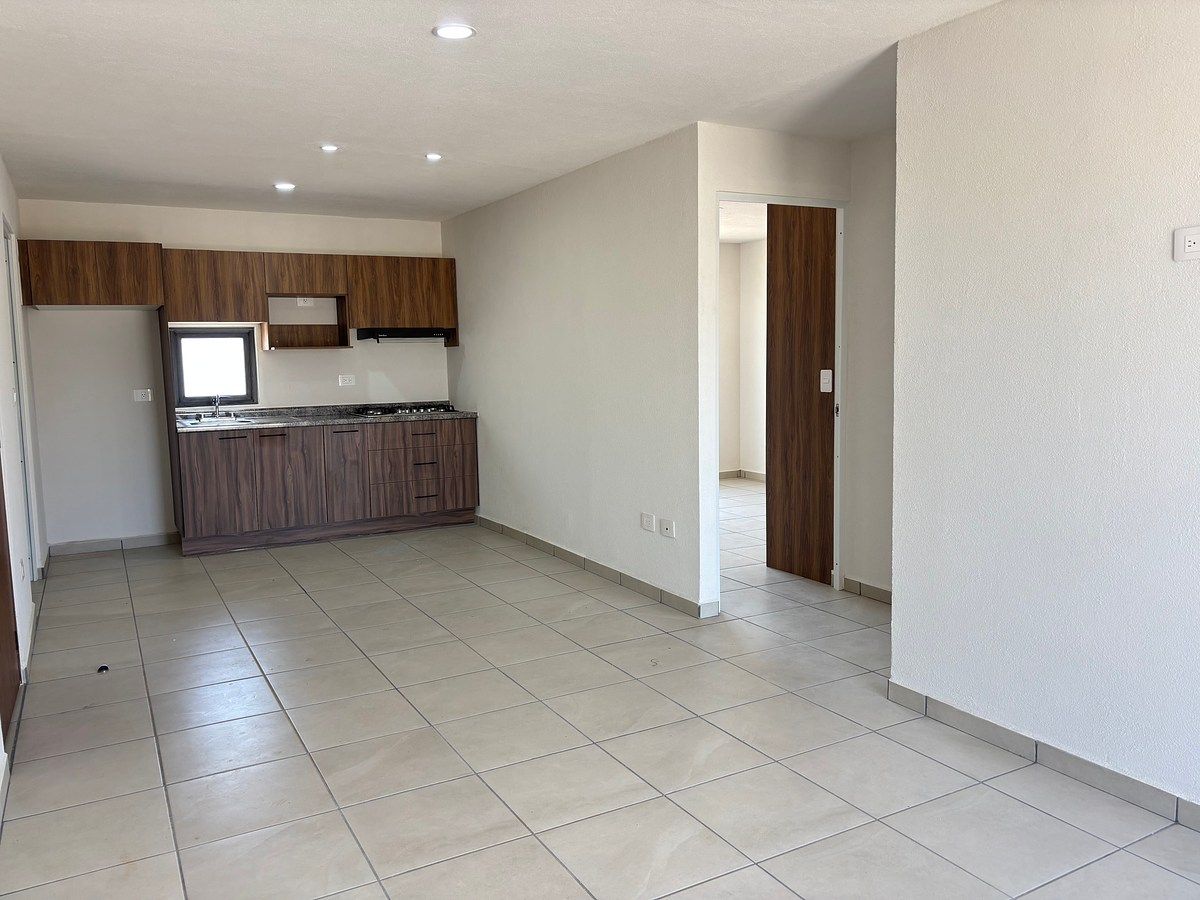 Apartamento em Capital Sur, El Marqués, foto 3 de 16