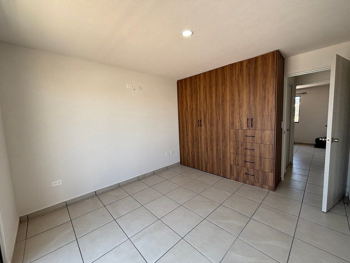 Apartamento em Capital Sur, El Marqués, foto 10 de 16