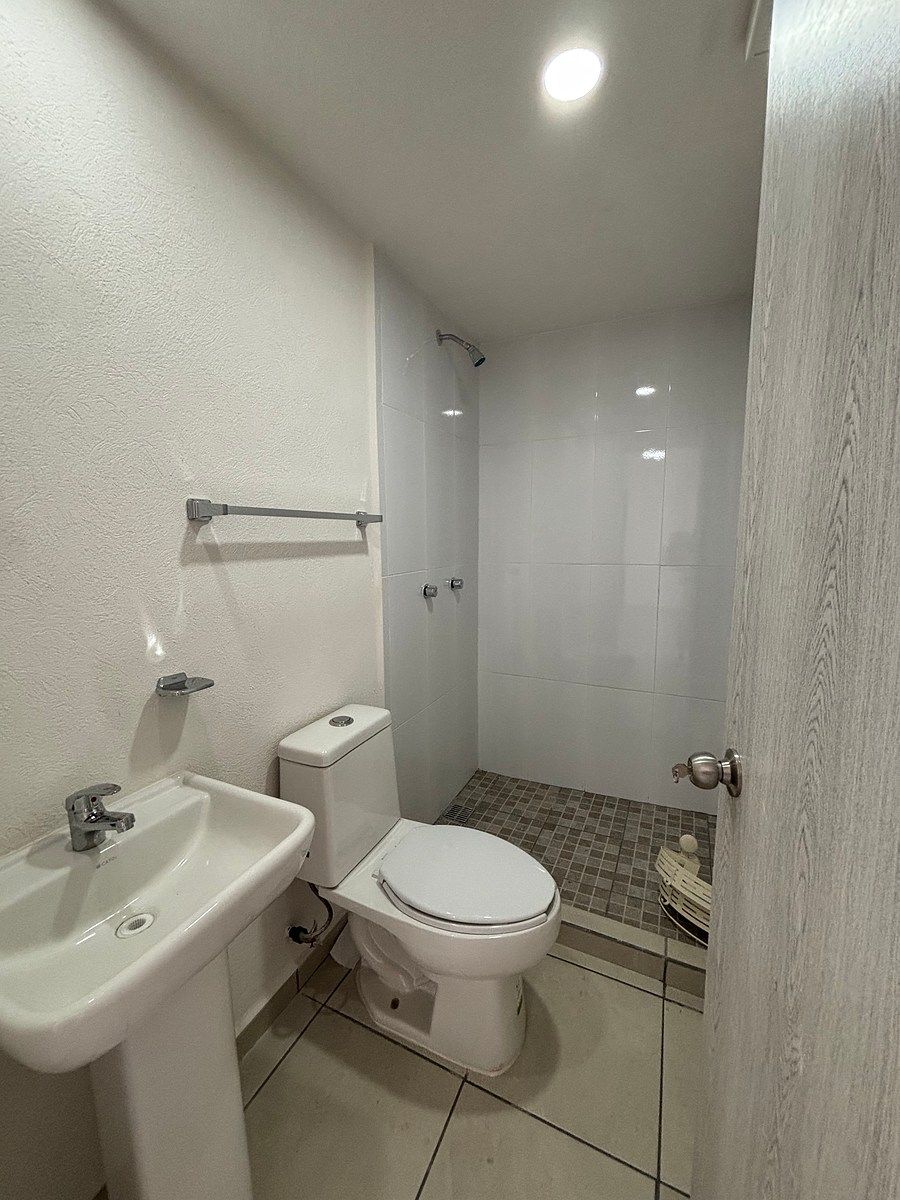 Apartamento em Capital Sur, El Marqués, foto 11 de 16
