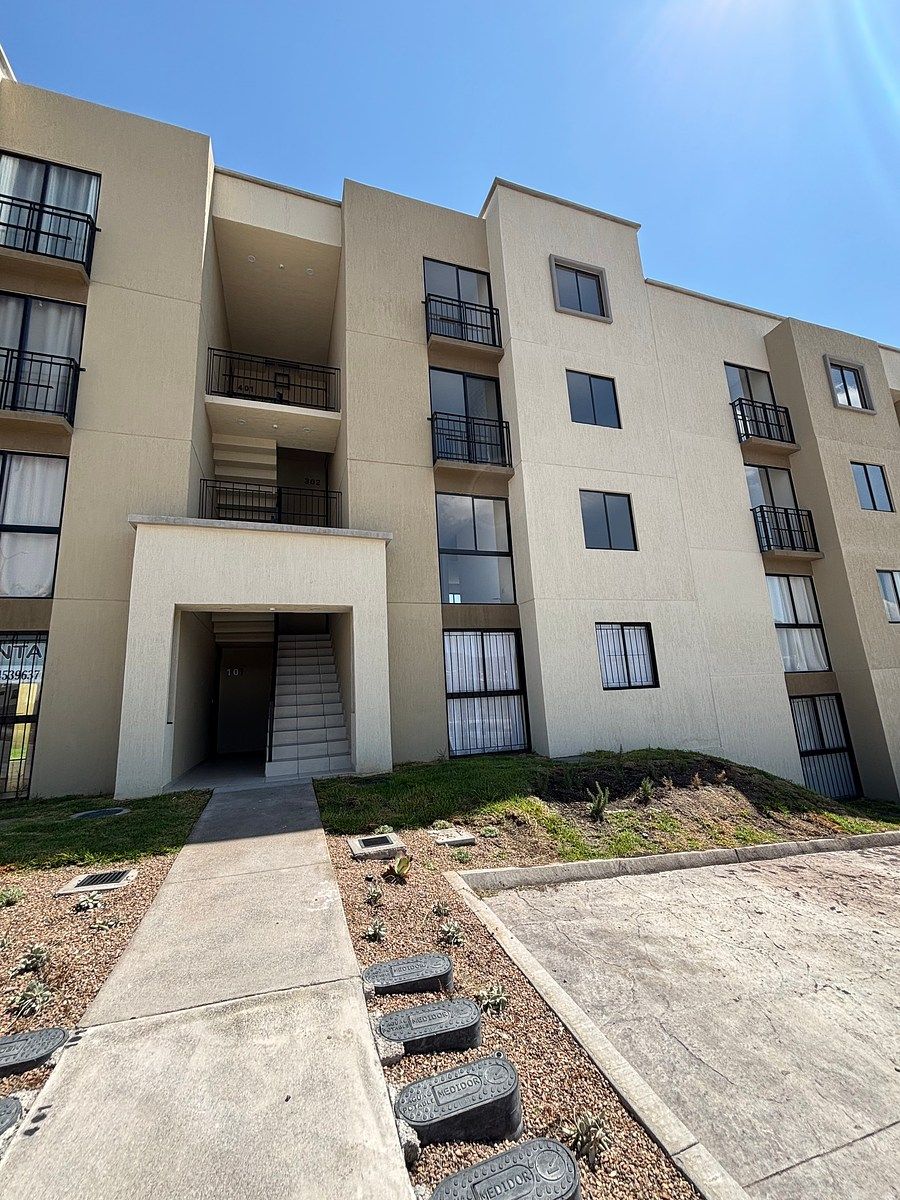 Departamento nuevo en Renta Capital Sur Queretaro, foto 1 de 16