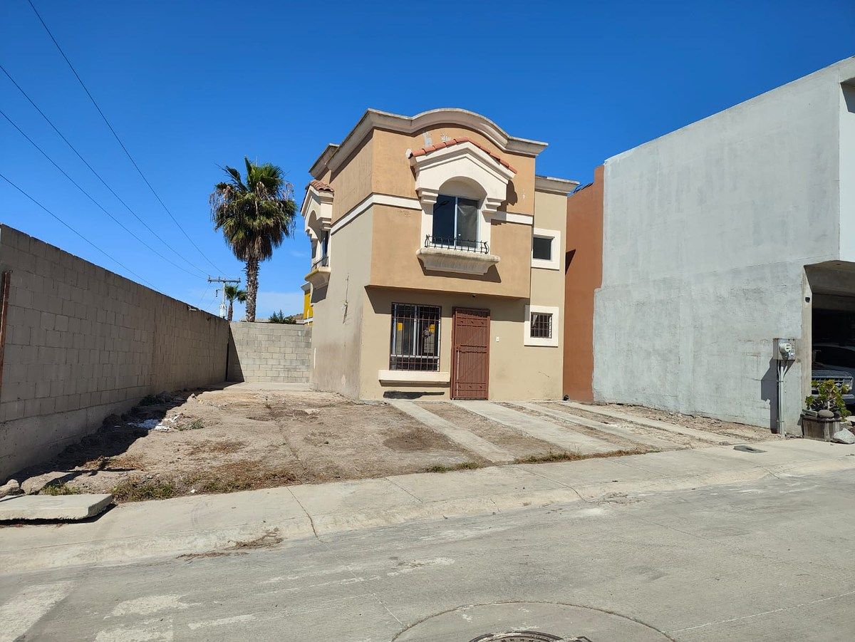 House in Cedros 2, photo 1 of 7