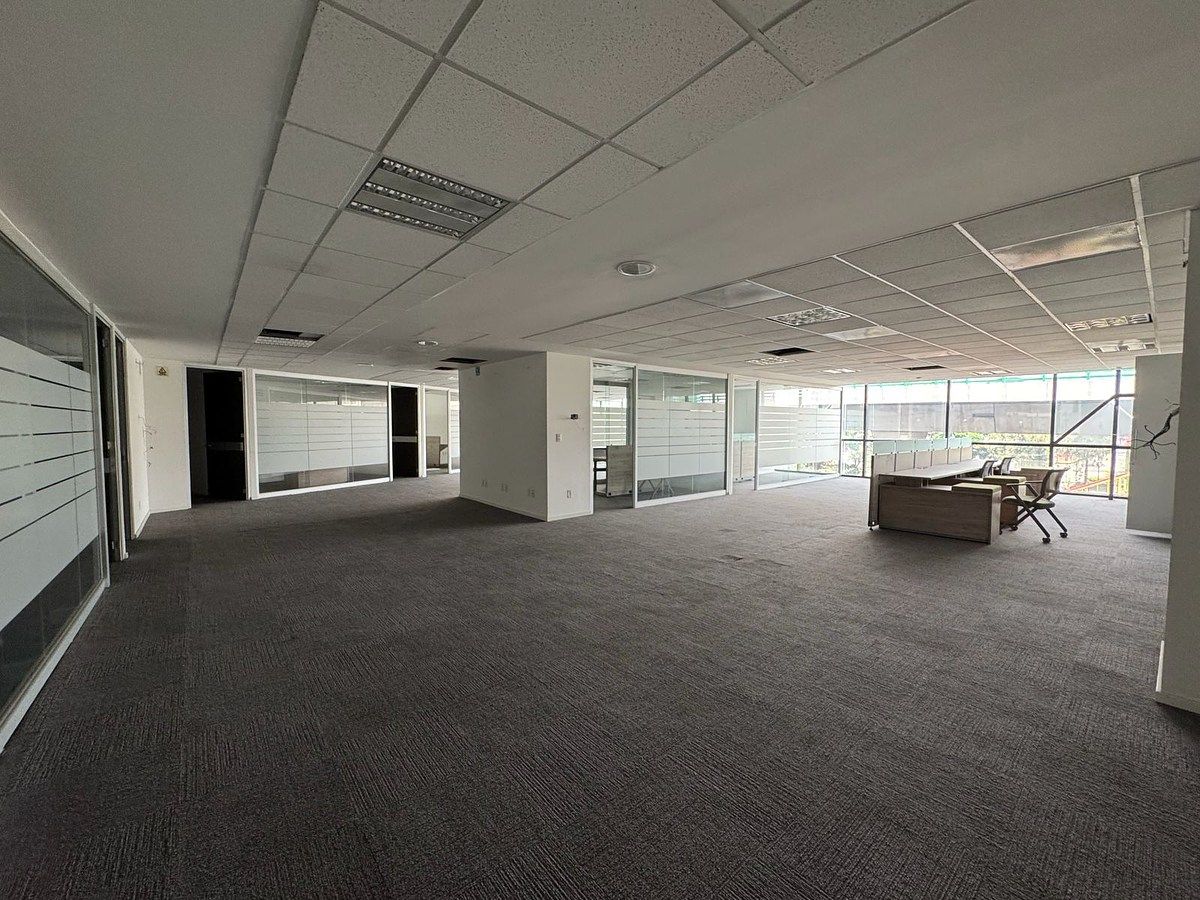 Renta Oficina Corporativa, 1,591 m², Arboledas, Tlalnepantla, Estado de México, foto 1 de 36