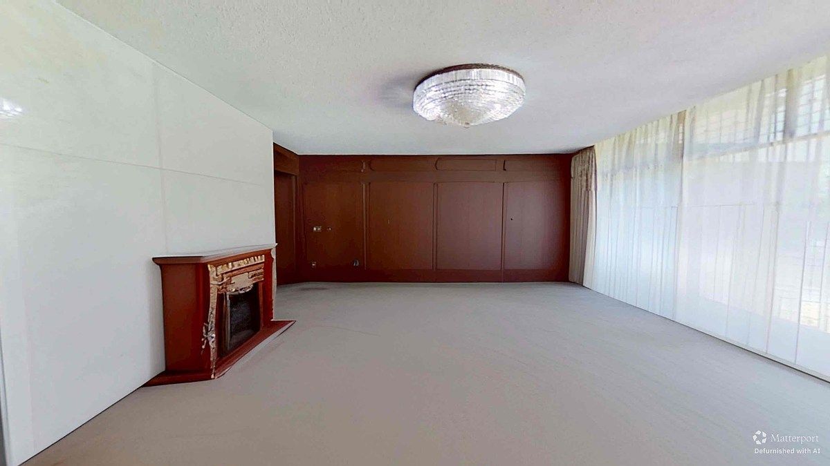 Sala con chimenea, foto 1 de 41