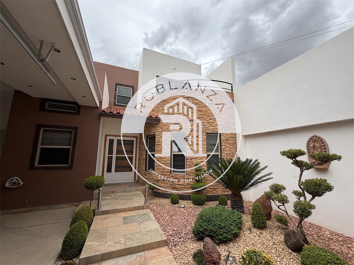 LUJOSA RESIDENCIA EN VENTA, foto 1 de 25