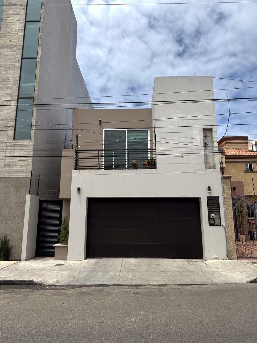 CASA EN VENTA EN PLAYAS DE TIJUANA SECC. MONUMENTAL, foto 1 de 16