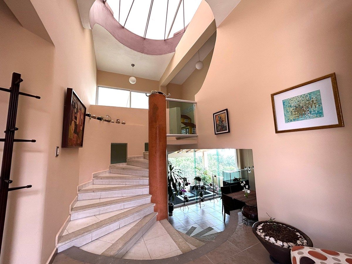 House in Lomas de Tzompantle, Cuernavaca, photo 3 of 32