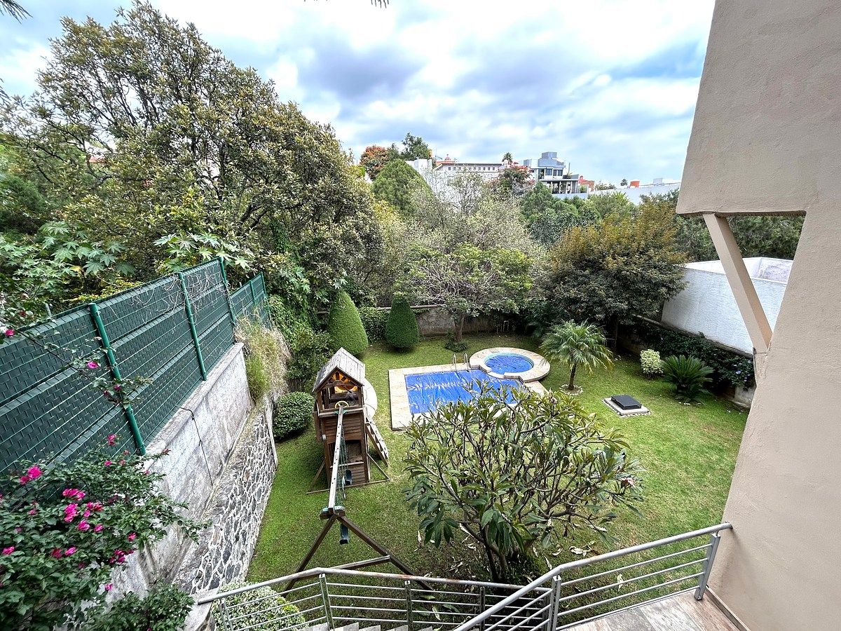House in Lomas de Tzompantle, Cuernavaca, photo 15 of 32