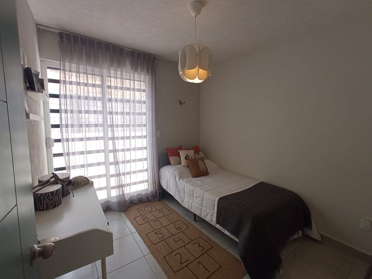 Casa em condomínio fechado em Jardines de Los Naranjos, León, foto 16 de 18
