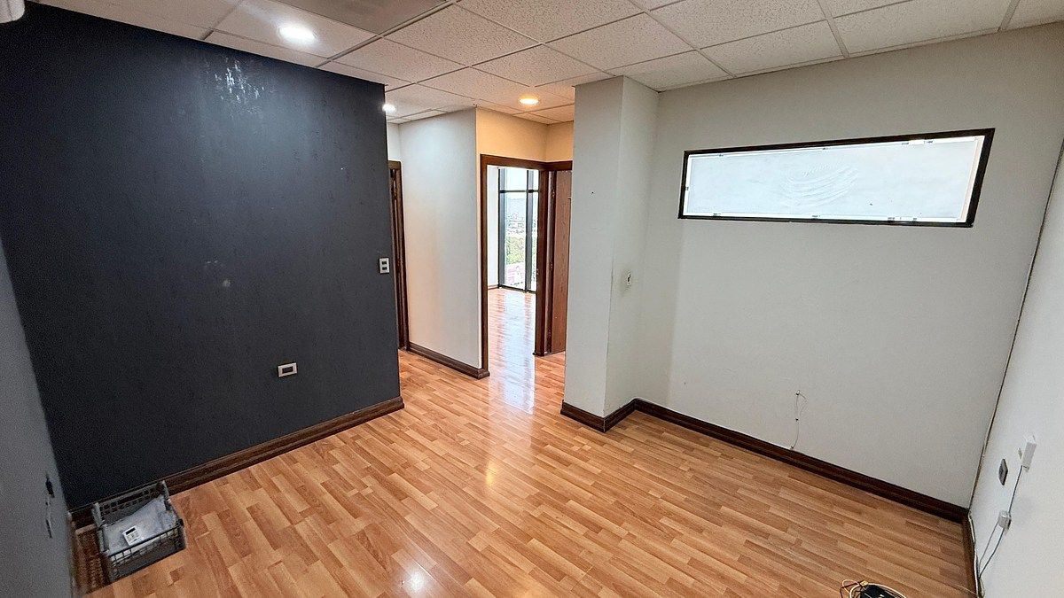 Office in República Poniente, Saltillo, photo 5 of 6