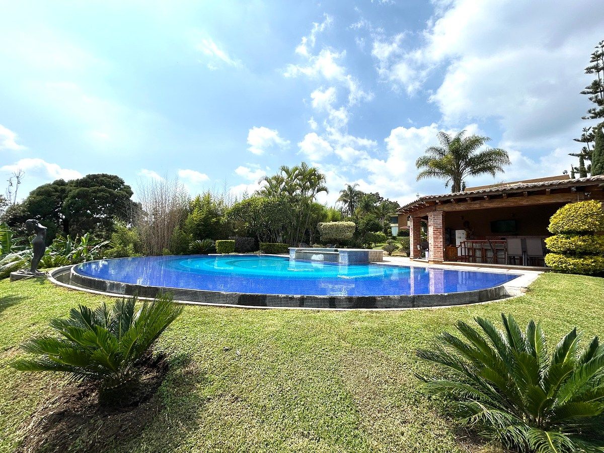 Casa em Lomas de Tzompantle, Cuernavaca, foto 5 de 36