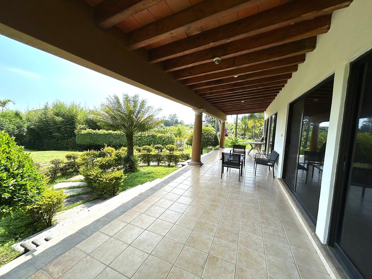 Casa em Lomas de Tzompantle, Cuernavaca, foto 12 de 36