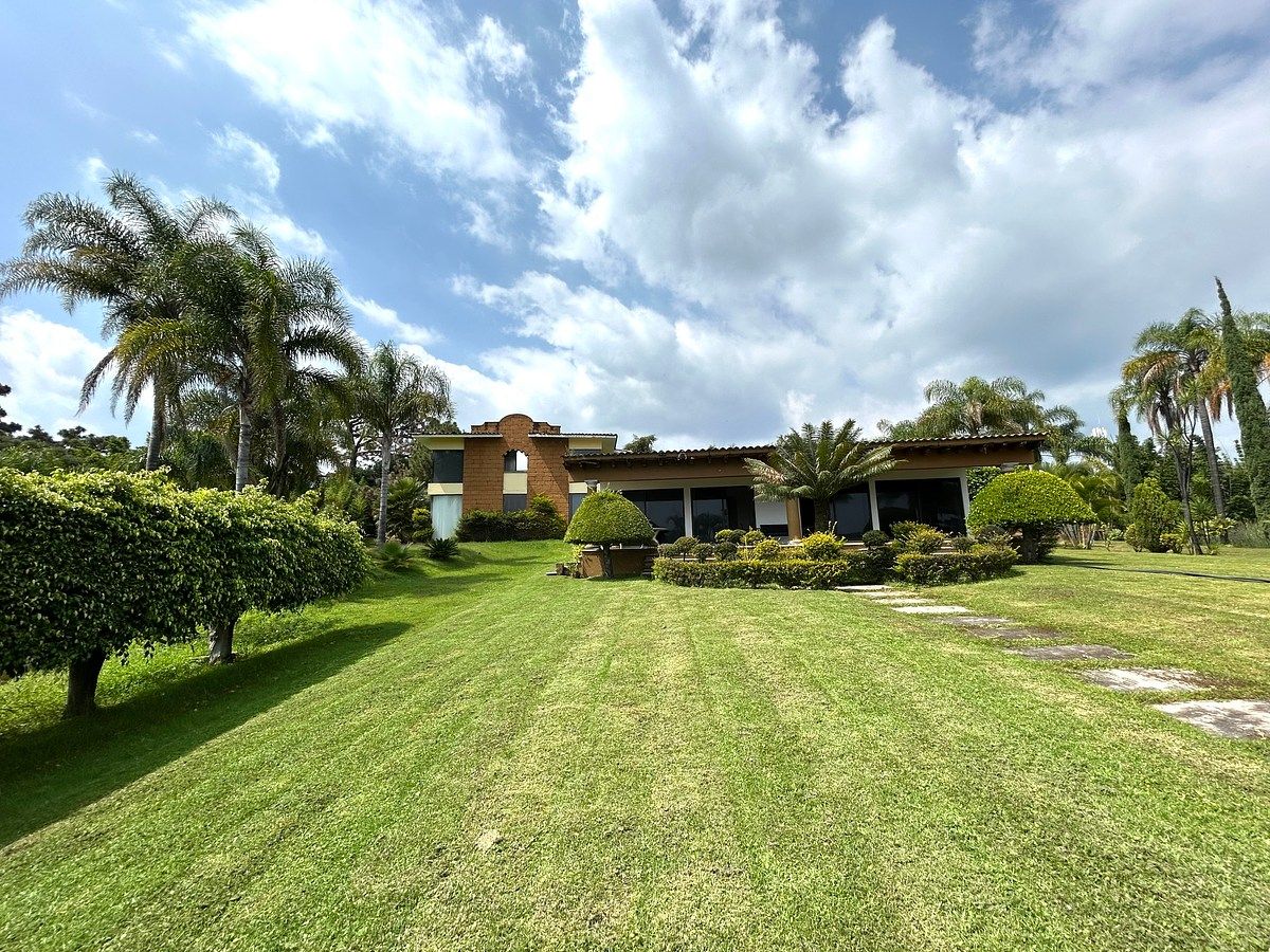 Venta Casa en Lomas de Tzompantle, Cuernavaca Morelos, foto 1 de 36