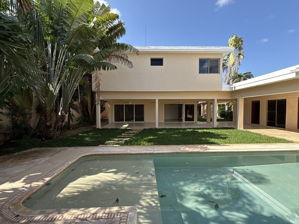Casa en Vista Alegre con 4 recámaras y alberca al norte de Mérida, foto 1 de 29