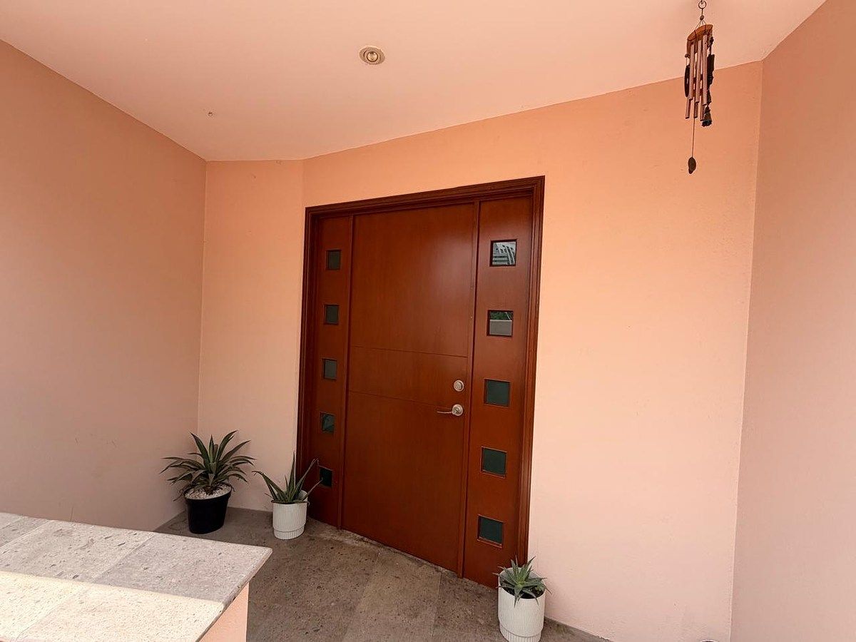 Casa em condomínio fechado em Hacienda de las Palmas, Huixquilucan, foto 2 de 19