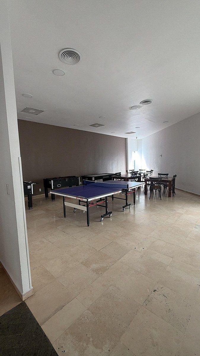 Salón juegos, foto 38 de 38
