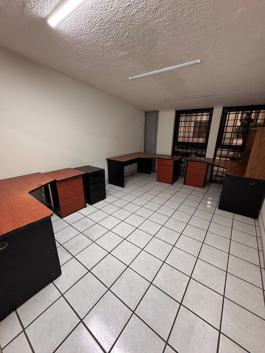 Office in Jardines del Bosque Norte, Guadalajara, photo 4 of 15