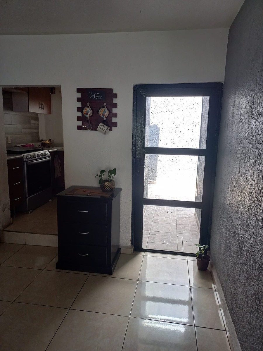 Casa en Jardines de Santa Isabel, Guadalajara, foto 3 de 12