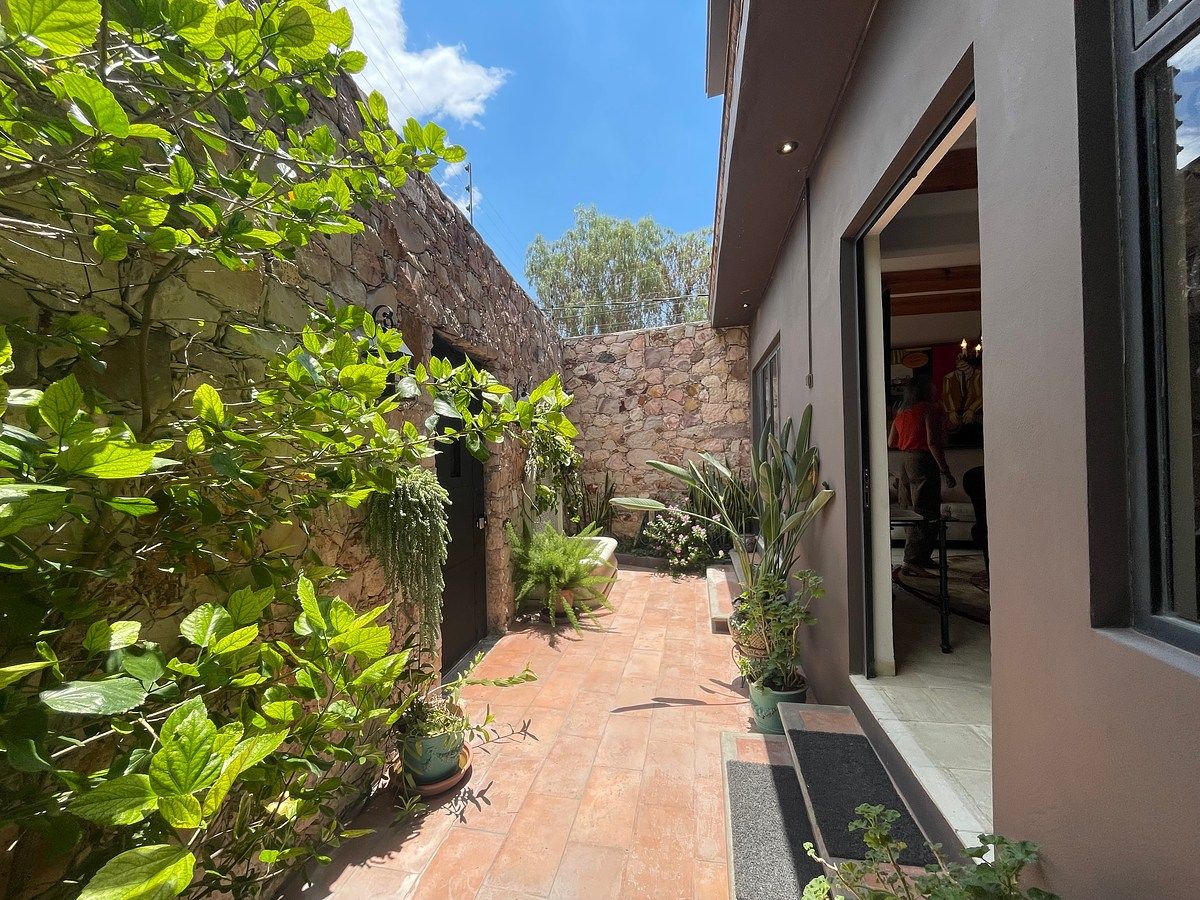 House in El Obraje, San Miguel de Allende, photo 5 of 50