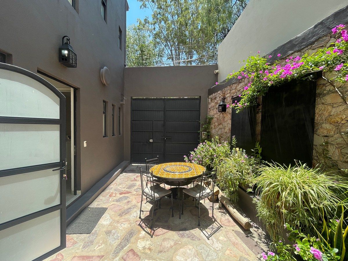 House in El Obraje, San Miguel de Allende, photo 16 of 50