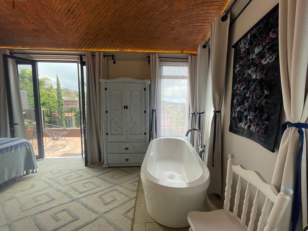 House in El Obraje, San Miguel de Allende, photo 44 of 50