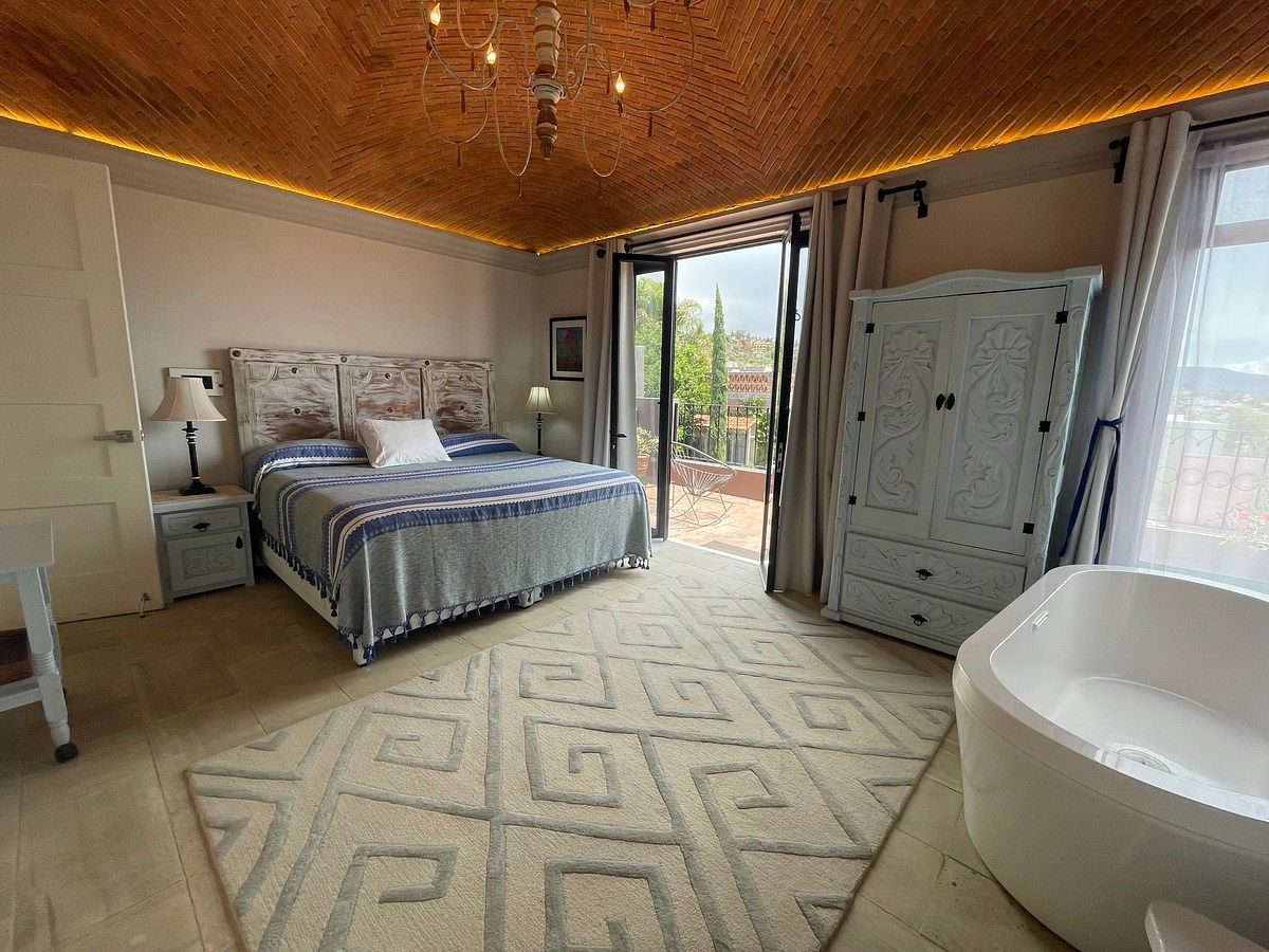 House in El Obraje, San Miguel de Allende, photo 45 of 50
