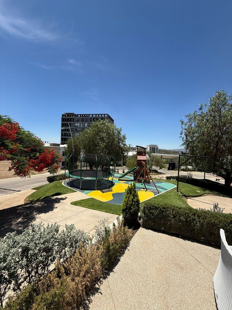 Lote em Capital Norte, Zapopan, foto 4 de 6