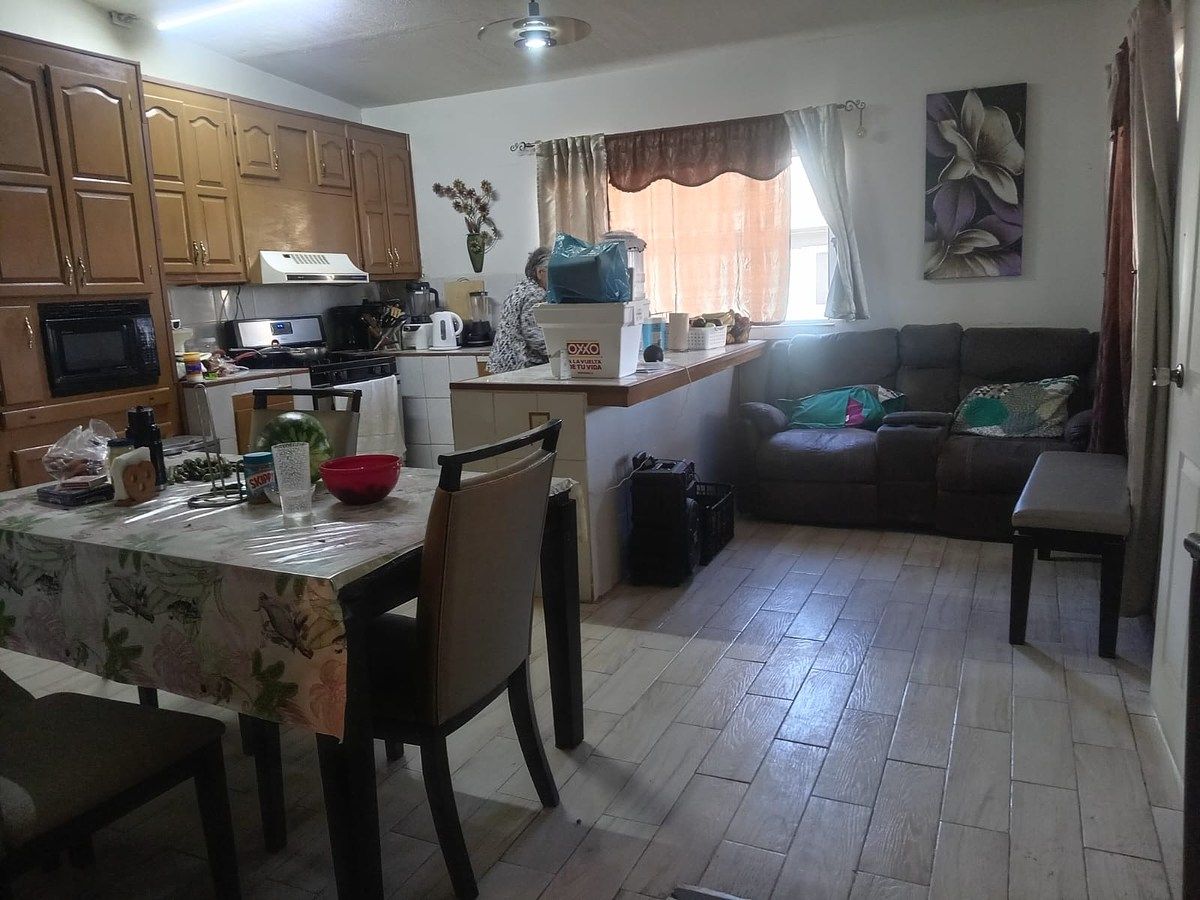 Casa en Adolfo Ruiz Cortines, Ensenada, foto 4 de 7