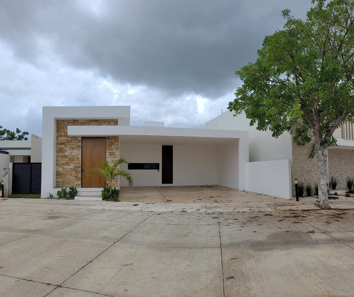 Casa de una planta con piscina en renta en exclusiva privada en Tamanché, photo 1 of 28