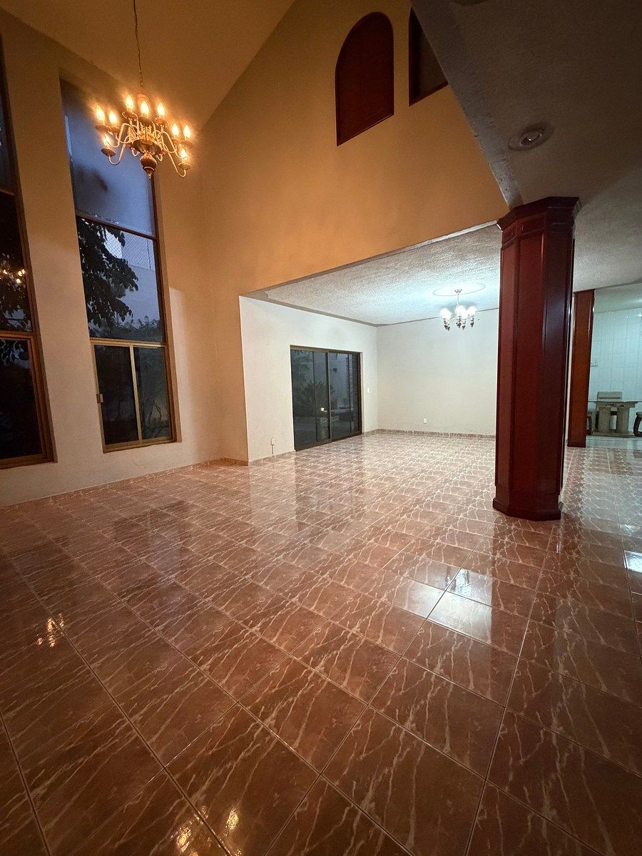 House in Colinas de La Normal, Guadalajara, photo 7 of 22