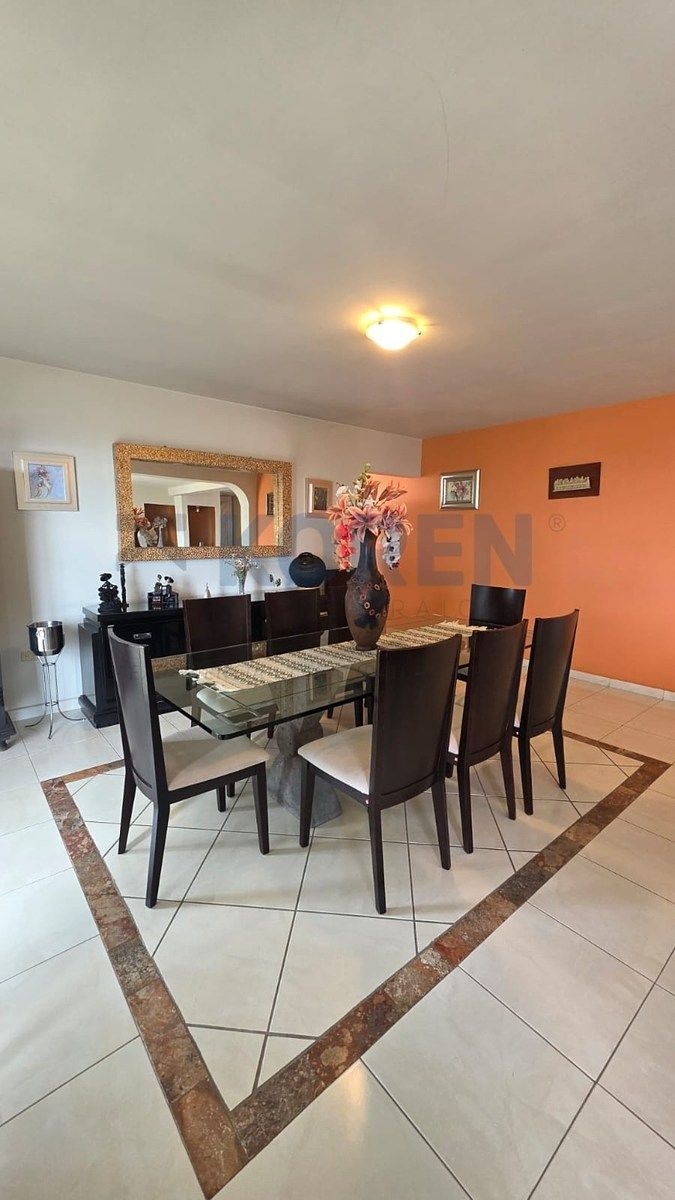 House in Lomas del Pedregal, Irapuato, photo 3 of 10