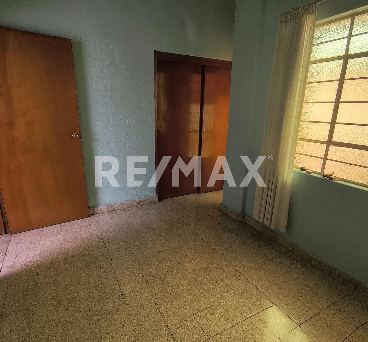 Casa em Santa Isabel Tola, Gustavo A. Madero, foto 4 de 18