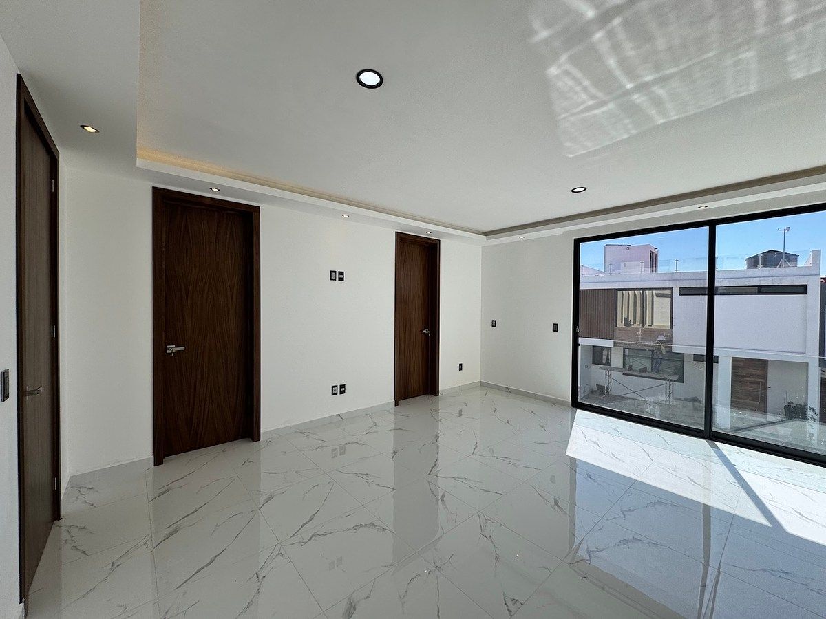Casa em Argenta Mirador Residencial, Zapopan, foto 18 de 33