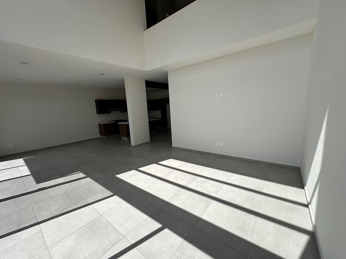 Casa em Valle Imperial, Zapopan, foto 43 de 48