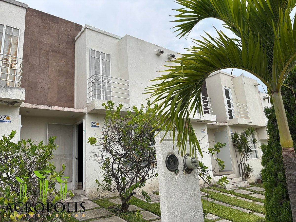 HOUSE WITH POOL IN PRIVATE, XICHOTEPEC MORELOS, photo 1 of 12