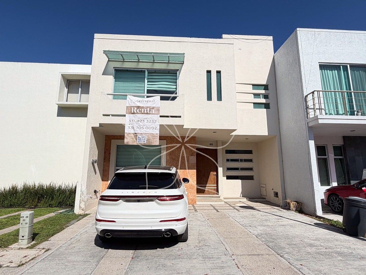 House in San Juan de Ocotan, Zapopan, photo 2 of 35