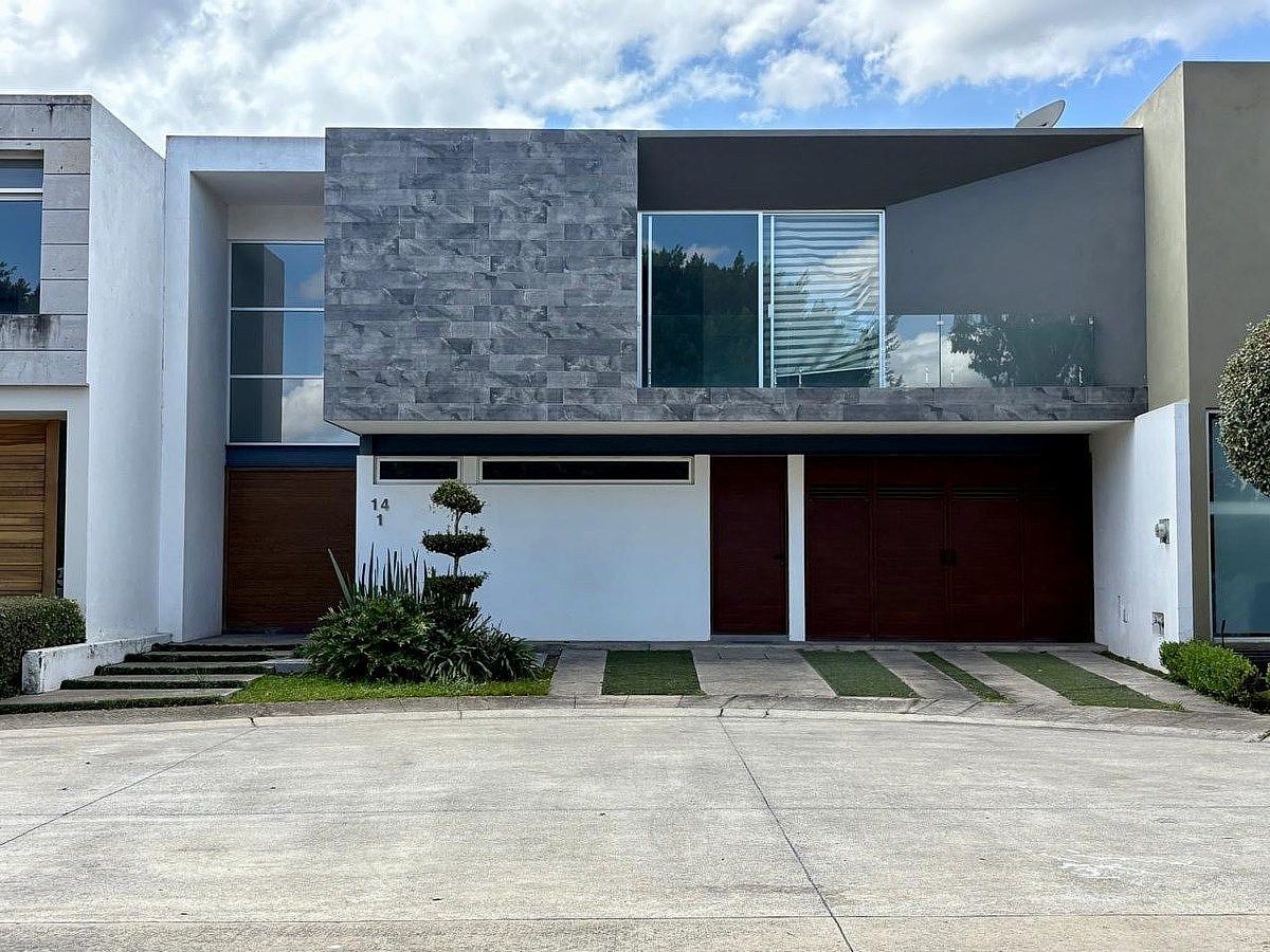 CASA À VENDA MÍTICA, foto 1 de 12
