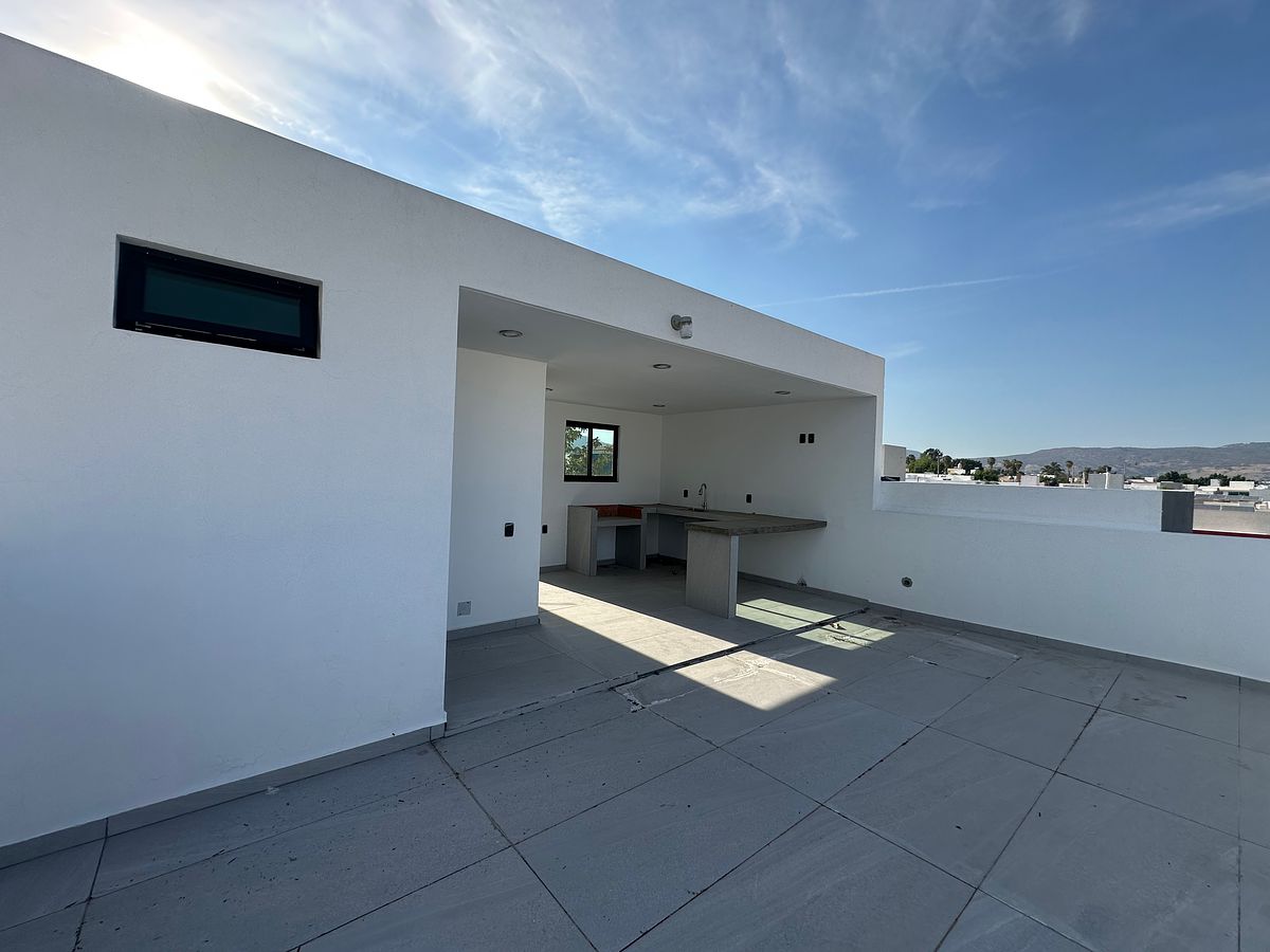 House in Gated Community in El Alcázar (Casa Fuerte), Tlajomulco de Zúñiga, photo 10 of 15