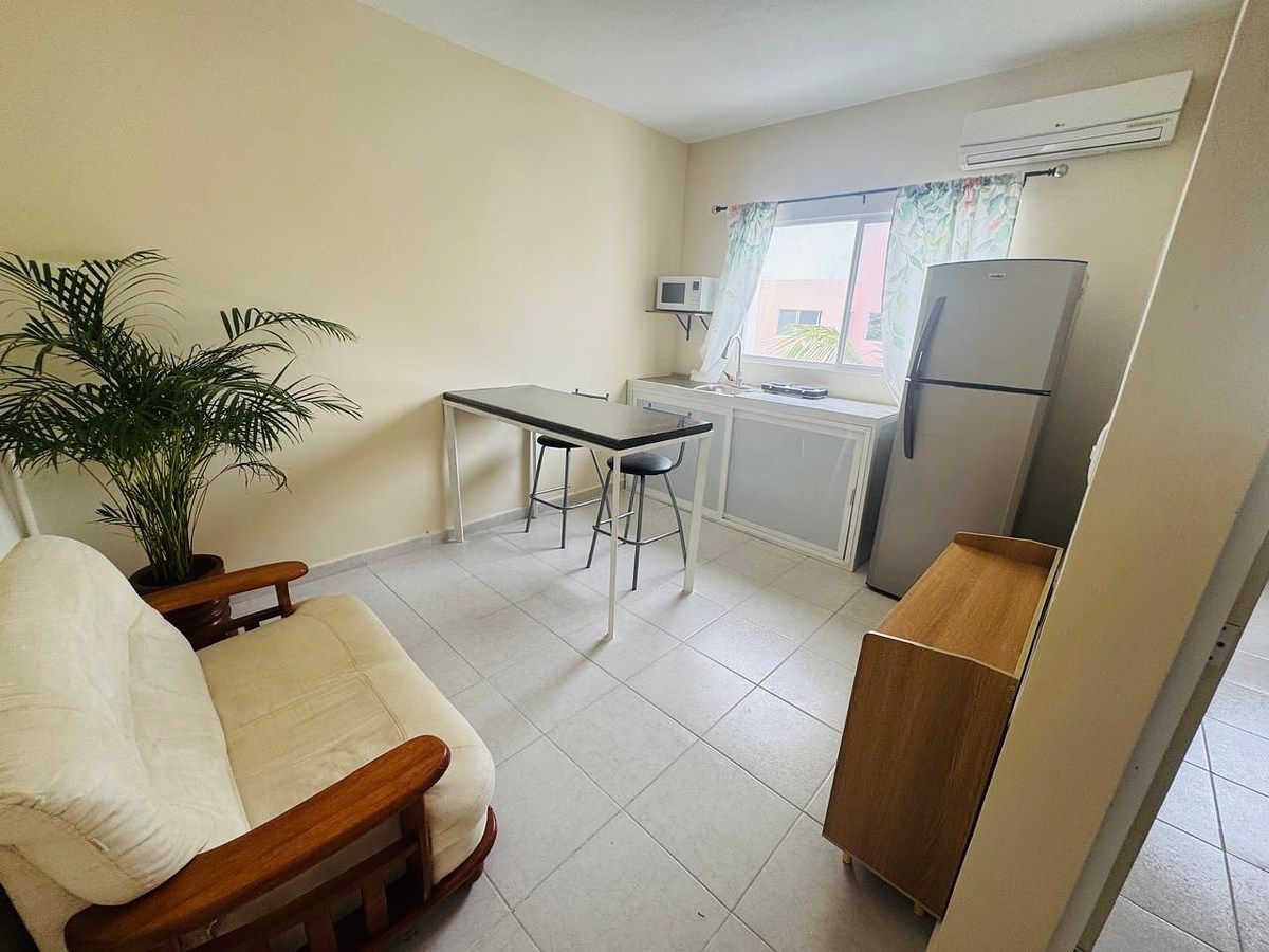 RENTA DEPARTAMENTO AMUEBLADO  2 REC, 2 BAÑOS PLANTA ALTA MALLORCA, photo 1 of 17