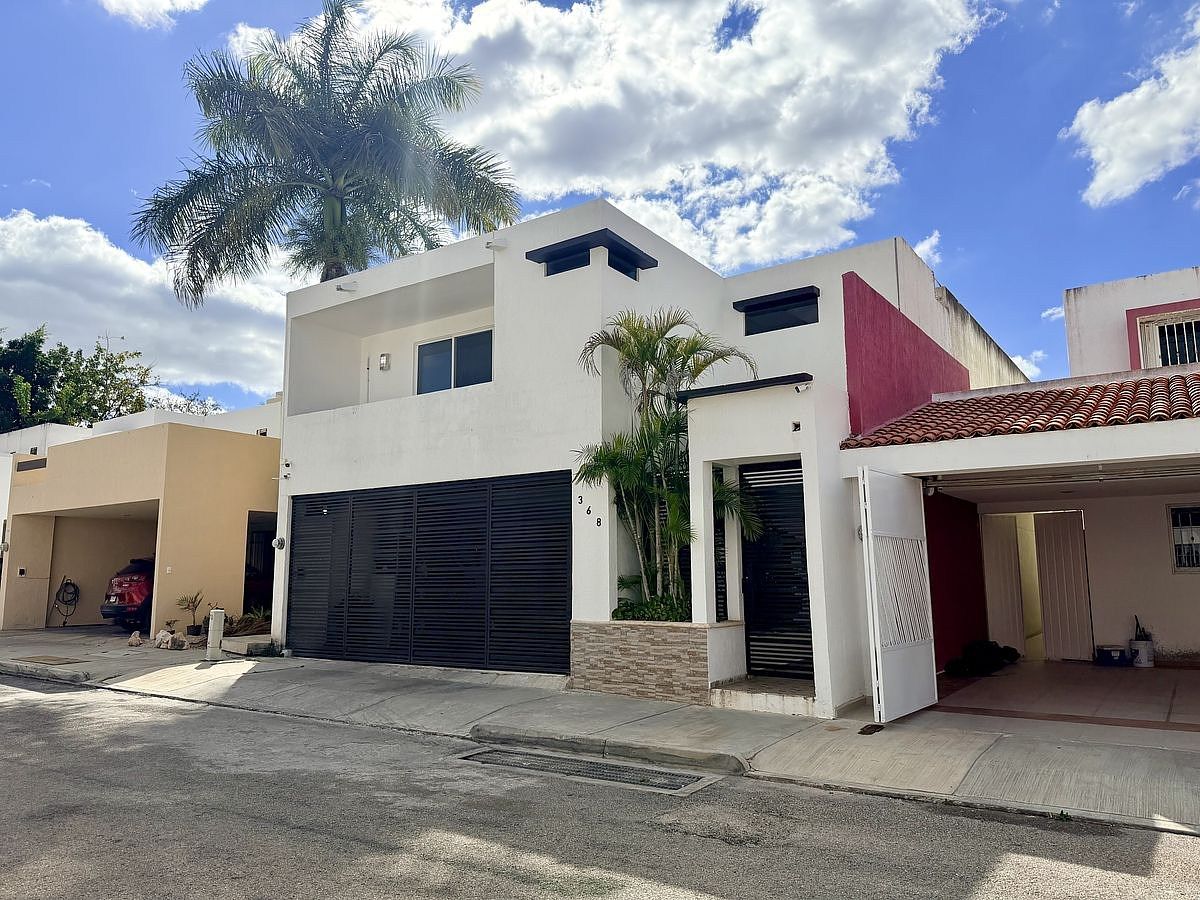 HOUSE FOR SALE AND RENT WITH 3 BEDROOMS IN MERIDA, photo 1 of 15