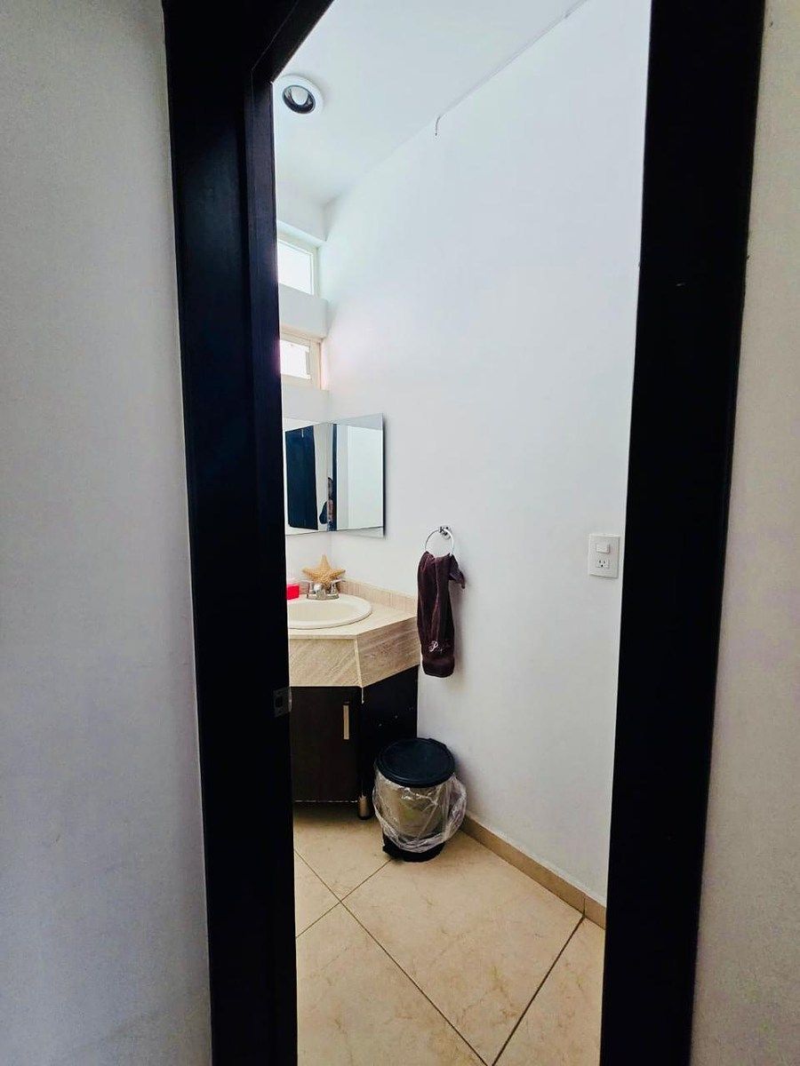 Casa en Santa Fe, León, foto 11 de 14