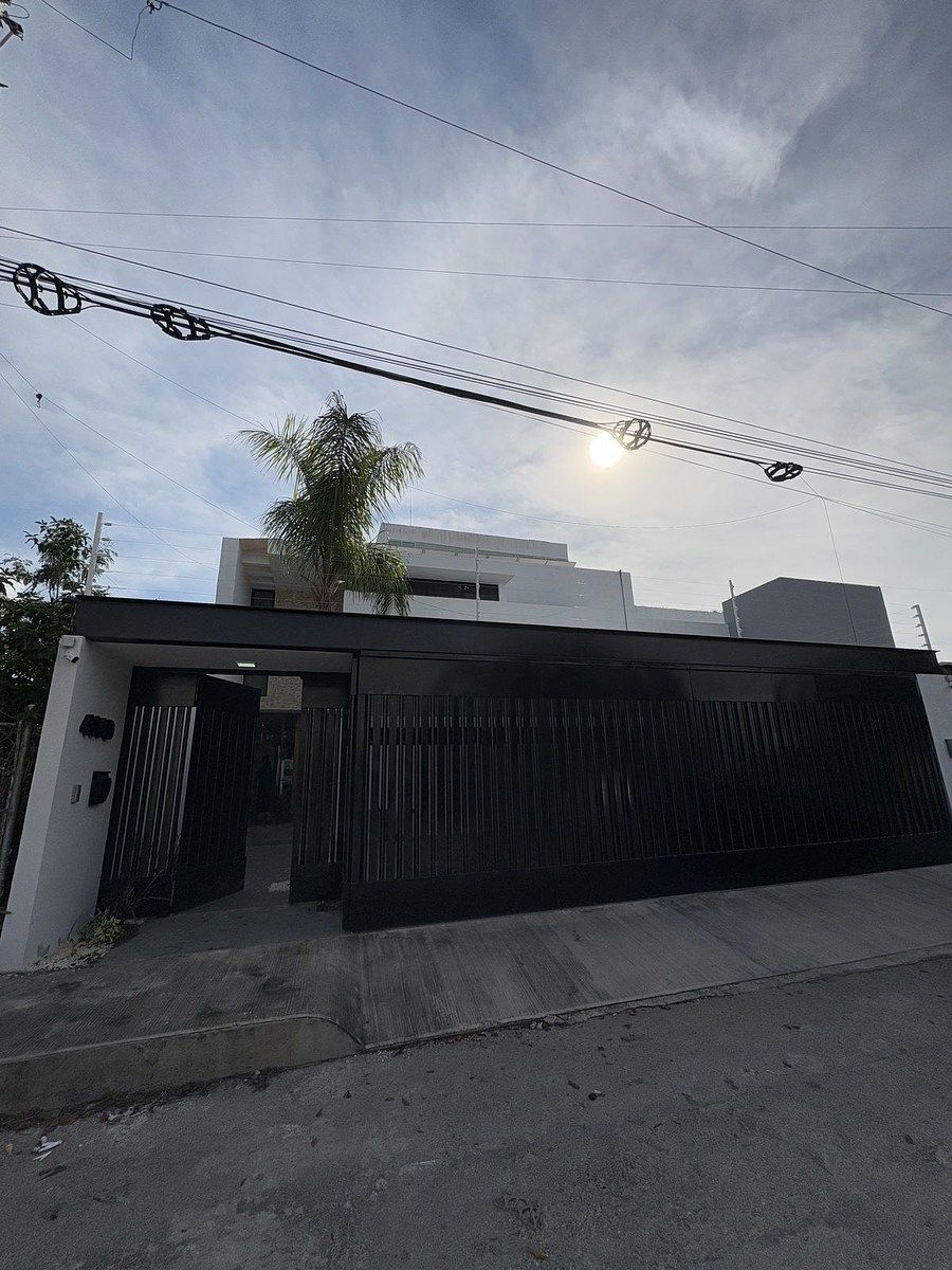 Casa em Montebello, Mérida, foto 3 de 34