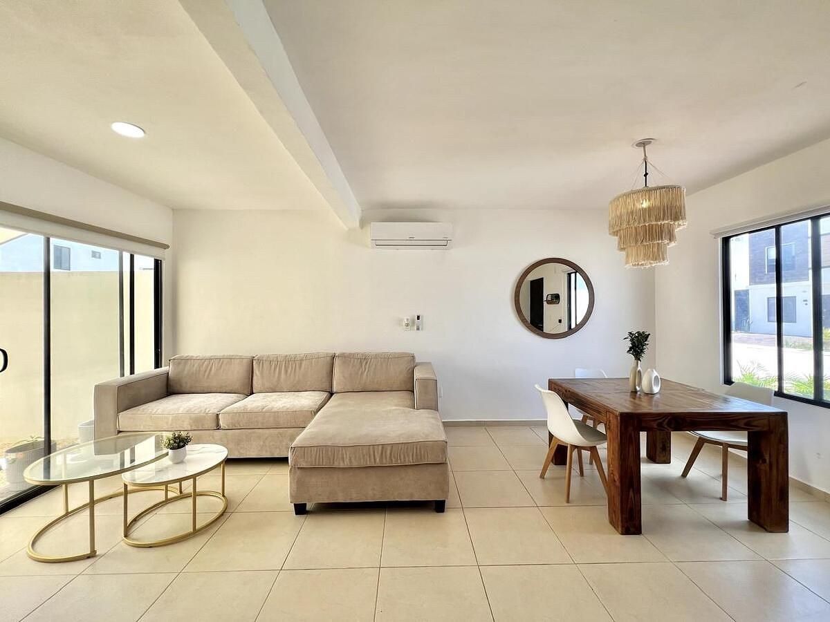 CASA AMUEBLADA RENTA O VENTA MÉRIDA CONKAL, photo 1 of 21