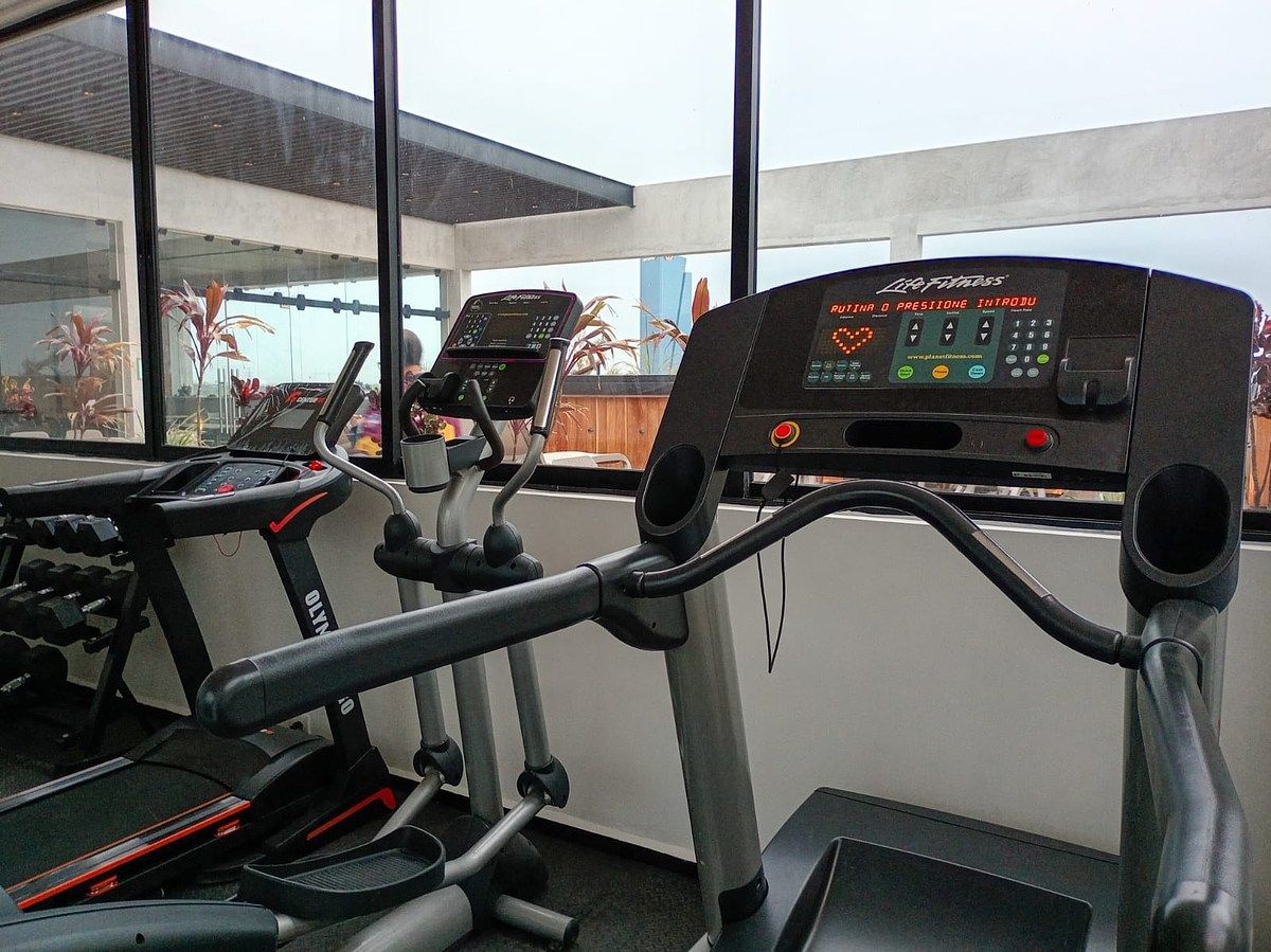 GIMNASIO, foto 23 de 31