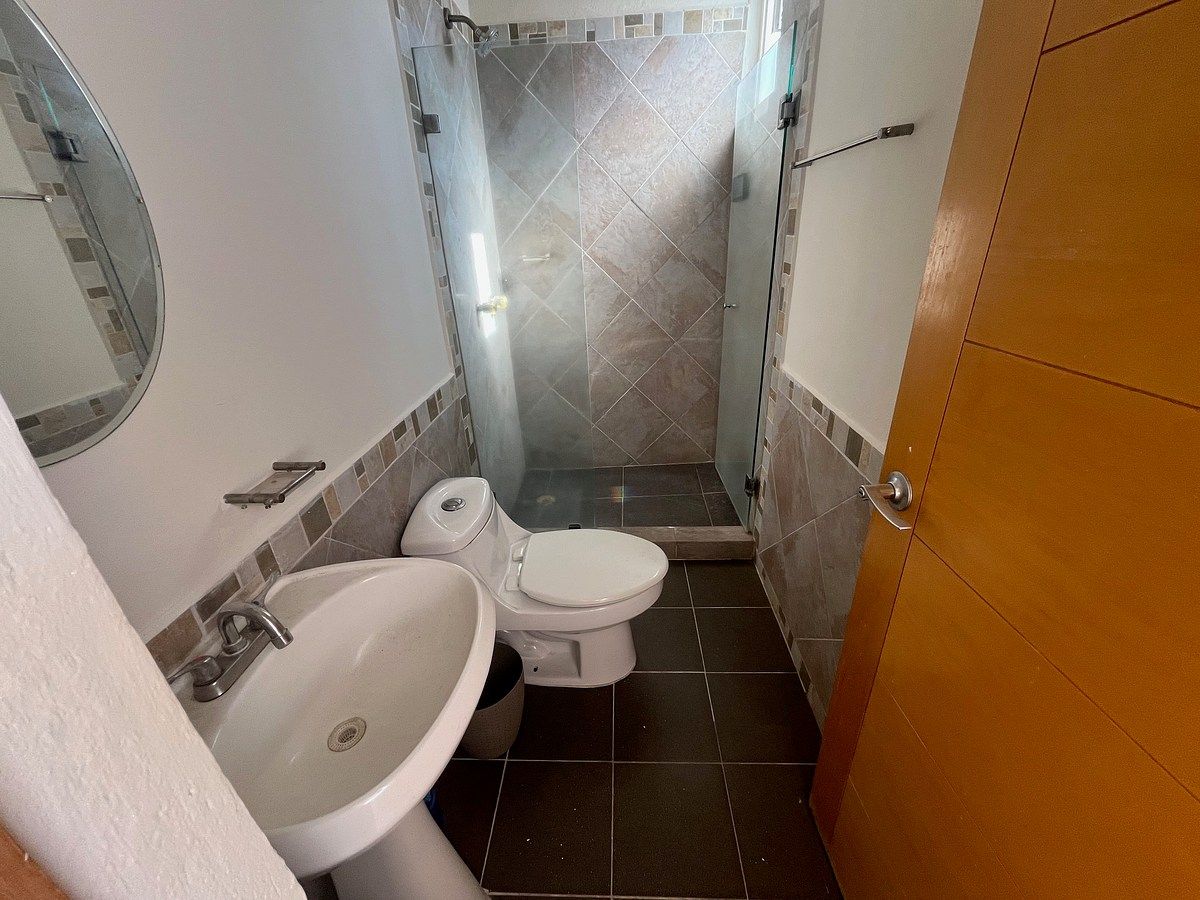 baño completo, foto 18 de 34