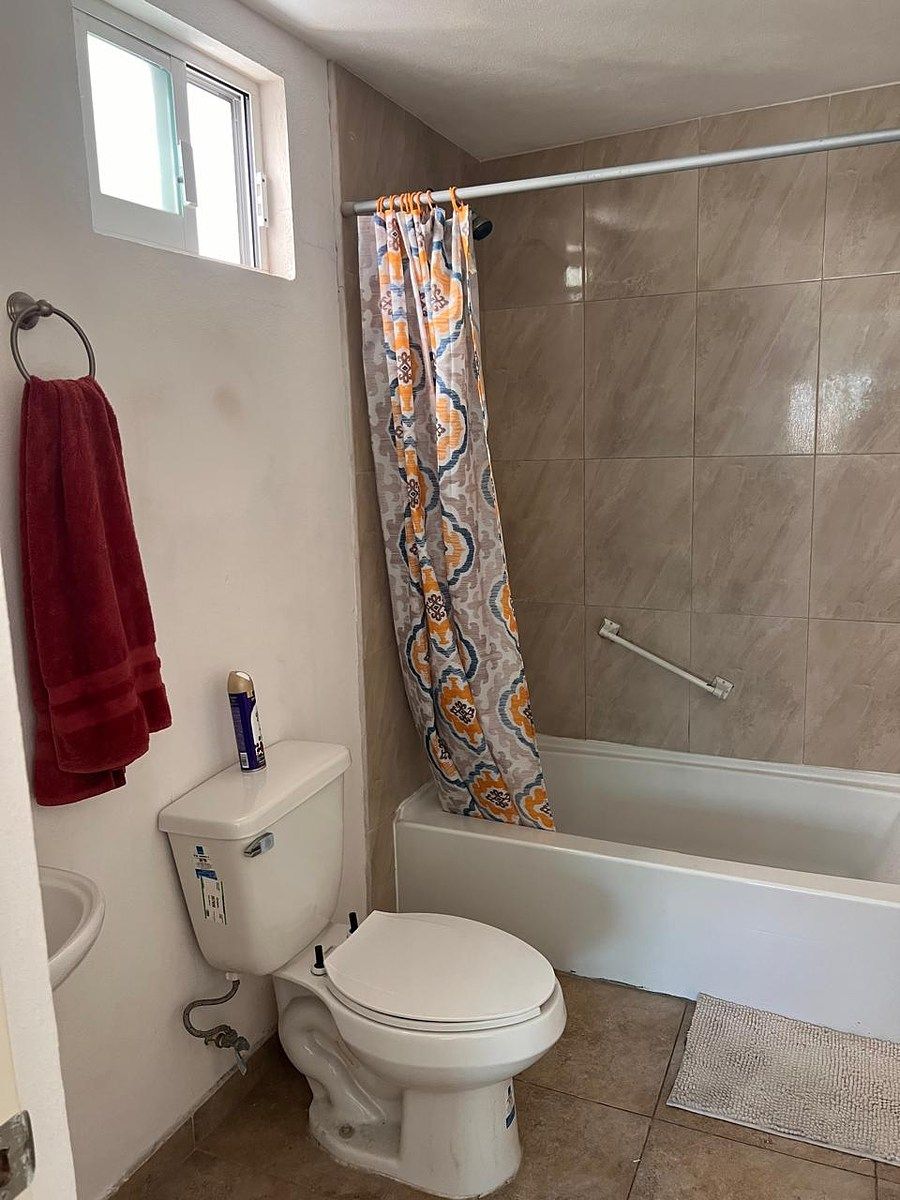 SEGUNDO BAÑO, foto 8 de 10