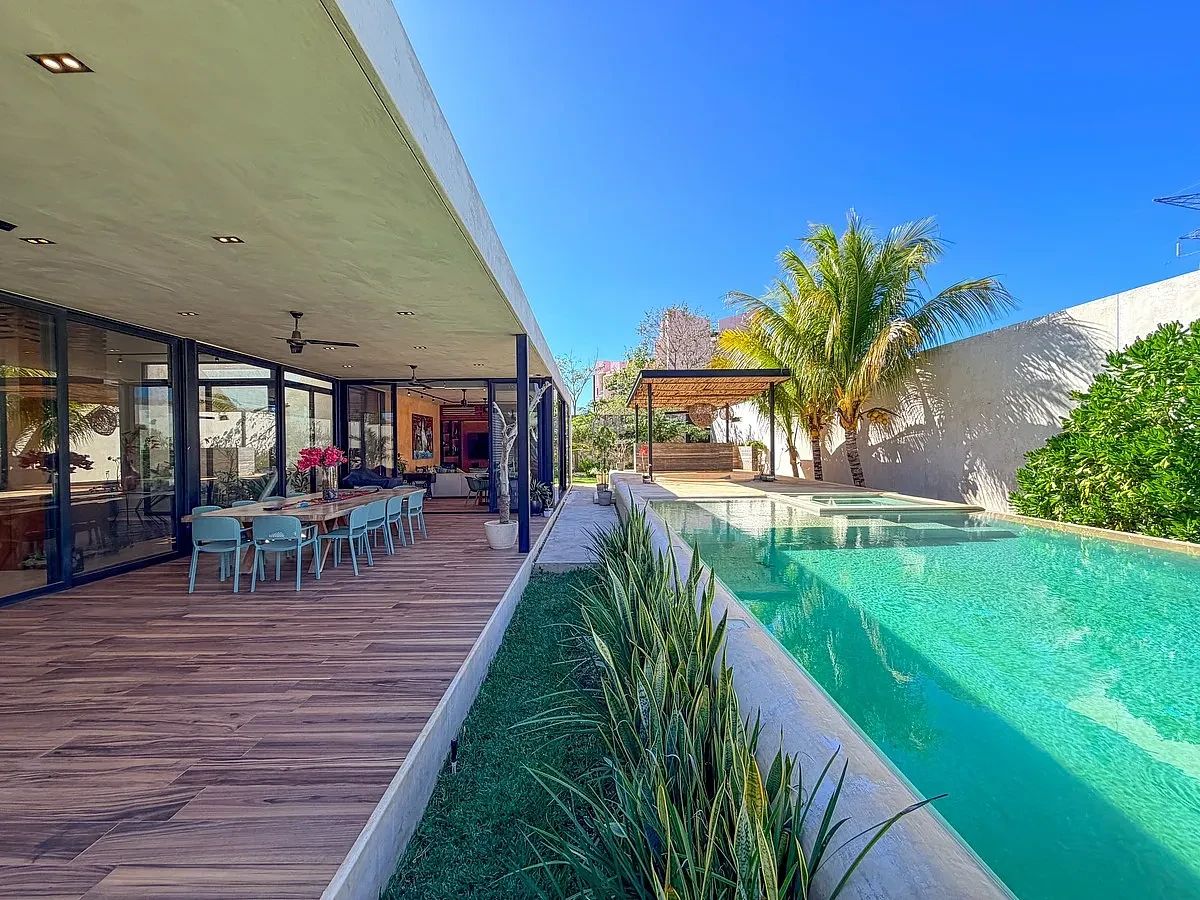 CASA EN VENTA UNA SOLA PLANTA EN SANTA GERTRUDIS COPÓ CON GRAN TERRENO Y ALBERCA, foto 1 de 29