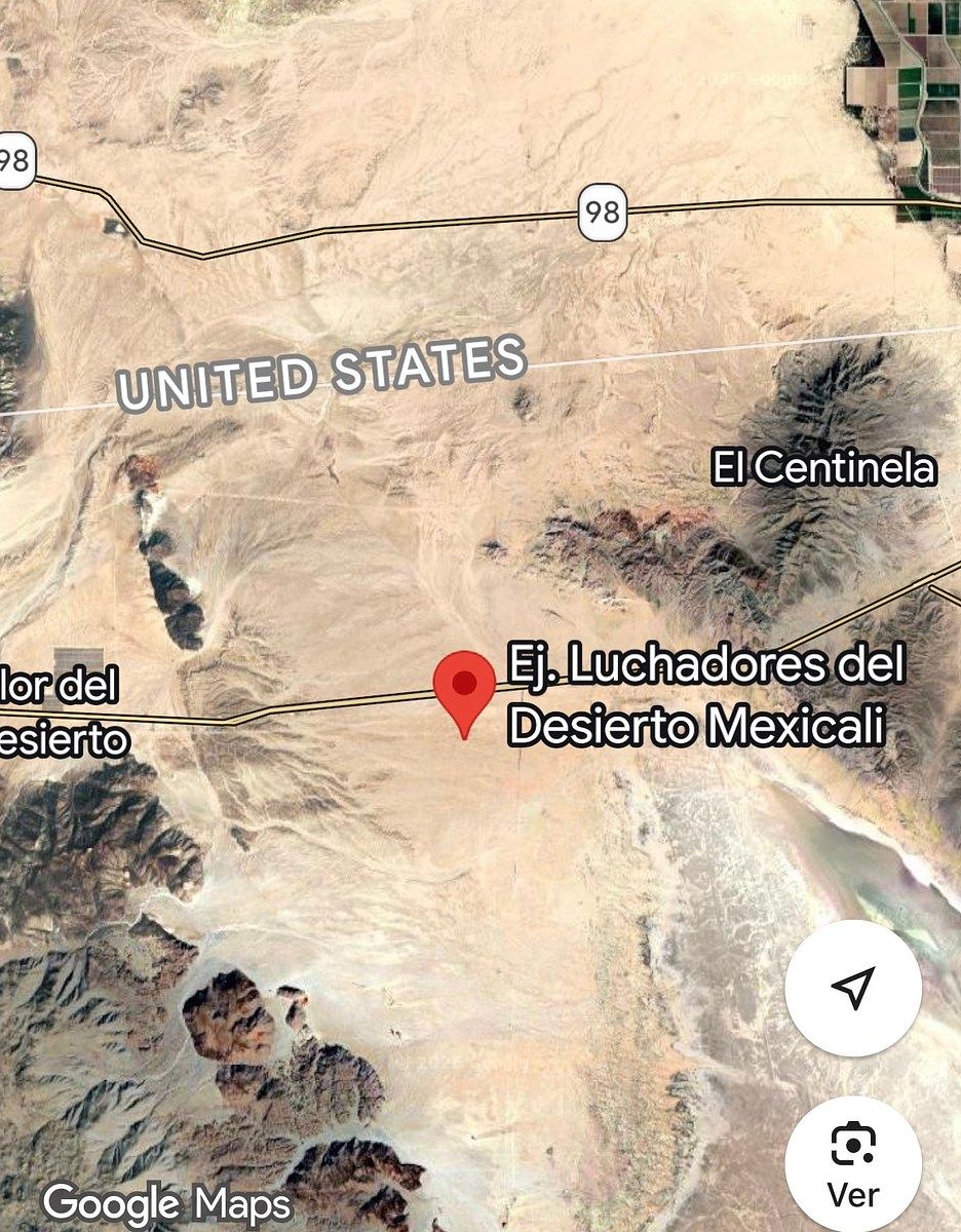Lot in El Centinela, Mexicali, photo 3 of 9