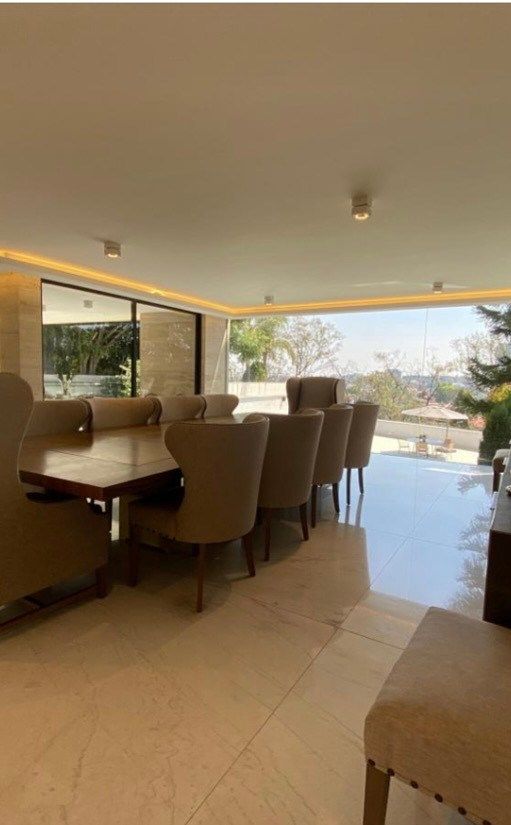 VENDO RESIDENCIA CON JARDÍN Y ALBERCA BOSQUES DE LAS LOMAS, foto 1 de 14