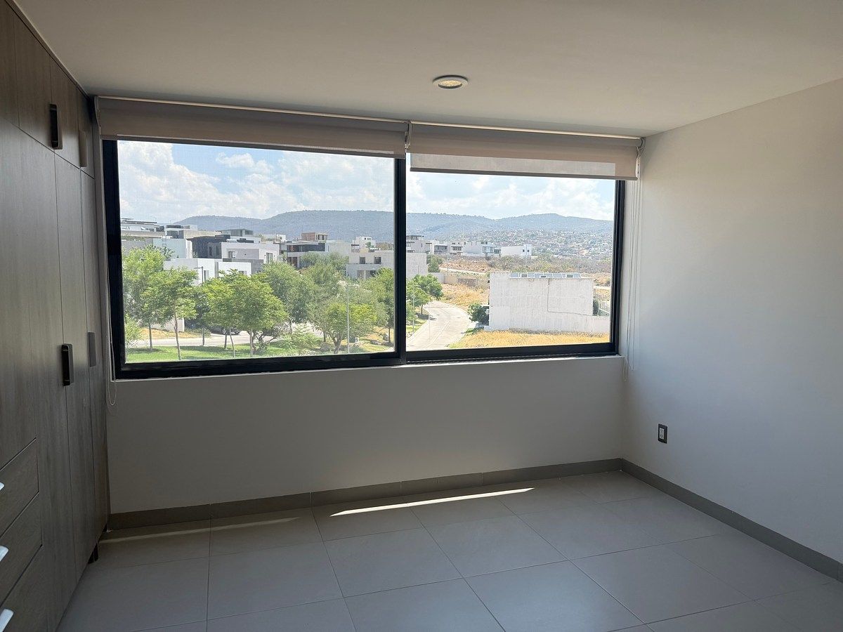 House in Gated Community in El Molino Residencial y Golf, León, photo 13 of 31